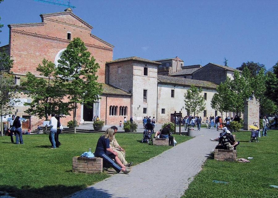 Hotel La Foresteria Abbadia di Fiastra Экстерьер фото