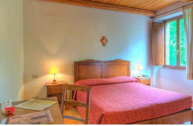 Hotel La Foresteria Abbadia di Fiastra Номер фото